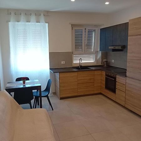 Alessya Delux Apartment Ladispoli Bagian luar foto