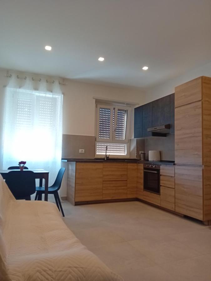 Alessya Delux Apartment Ladispoli Bagian luar foto